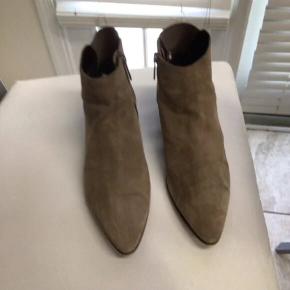 Aquatalia Ankle Boots Tan-Beige Low-Heel Booties Suede US 8 - Picture 1 of 7